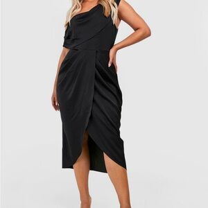 Elegant Black Midi Dress